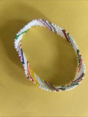 NWOT Beaded bracelet